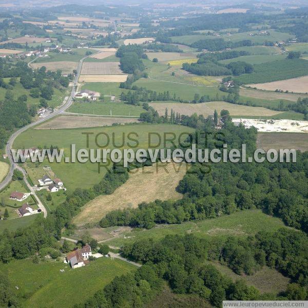 Photo aérienne de Loubieng