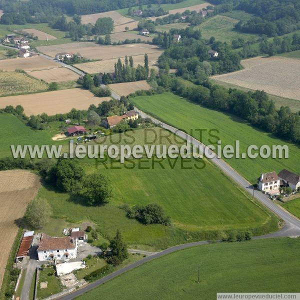 Photo aérienne de Loubieng