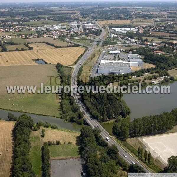 Photo aérienne de Saint-Philbert-de-Grand-Lieu