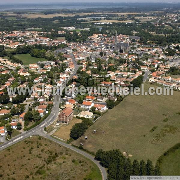 Photo aérienne de Saint-Philbert-de-Grand-Lieu