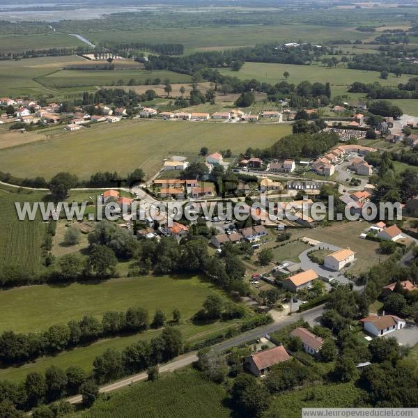 Photo aérienne de Saint-Lumine-de-Coutais