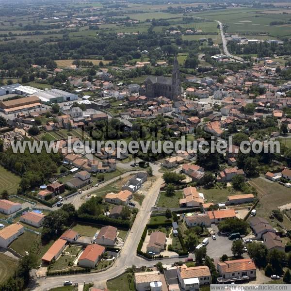 Photo aérienne de Saint-Lumine-de-Coutais