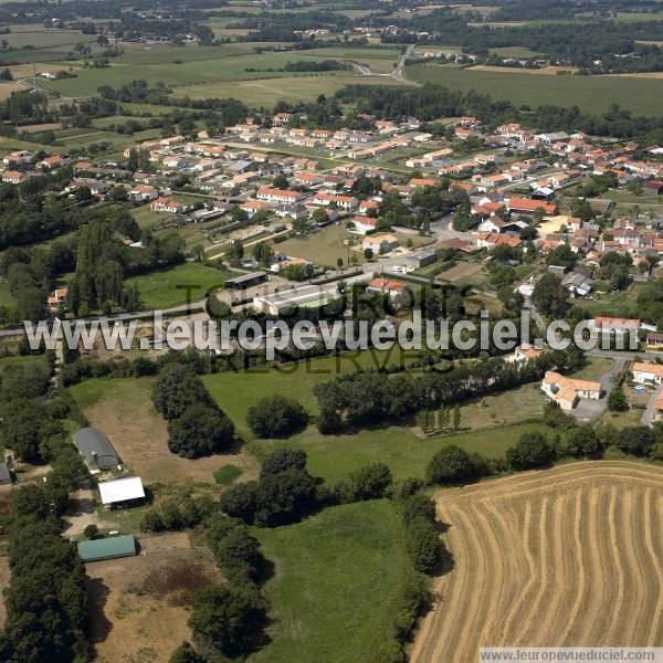 Photo aérienne de Saint-Lumine-de-Coutais