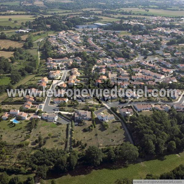 Photo aérienne de Le Poir-sur-Vie