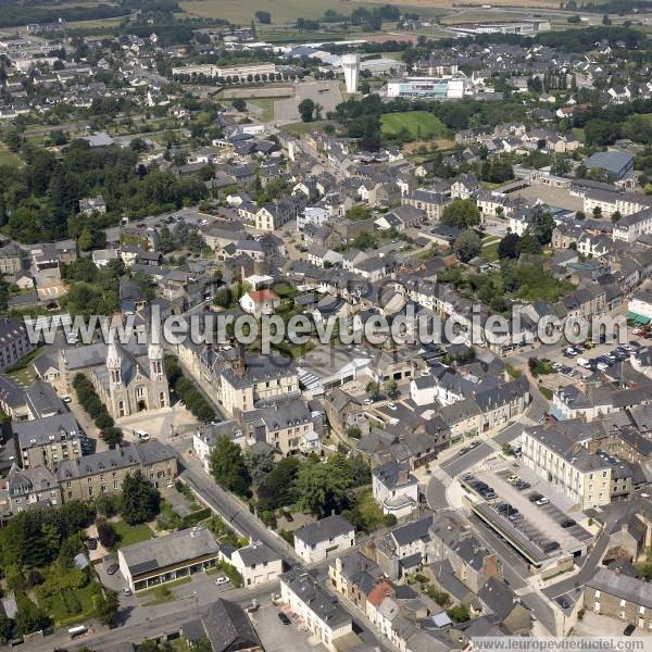 Photo aérienne de Bain-de-Bretagne