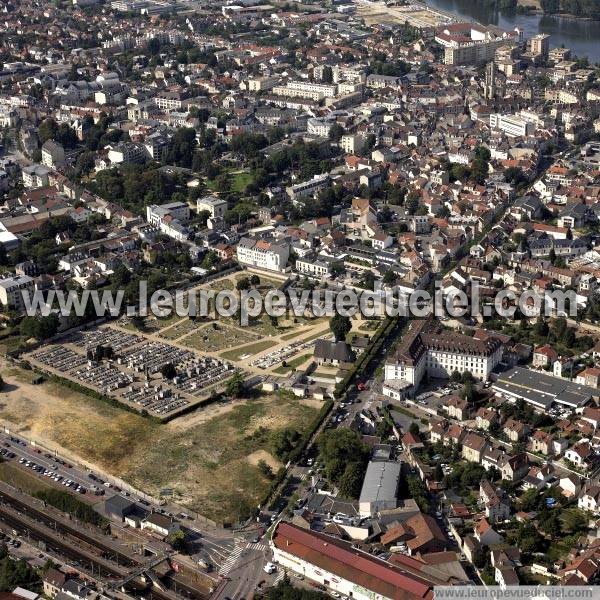 Photo aérienne de Mantes-la-Jolie