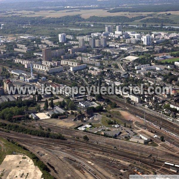 Photo aérienne de Mantes-la-Jolie