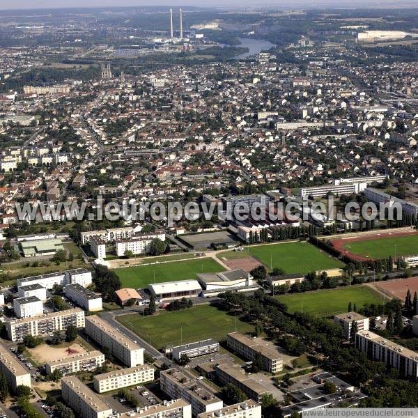 Photo aérienne de Mantes-la-Jolie