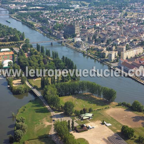 Photo aérienne de Mantes-la-Jolie