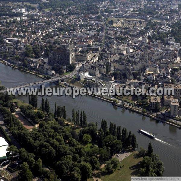 Photo aérienne de Mantes-la-Jolie