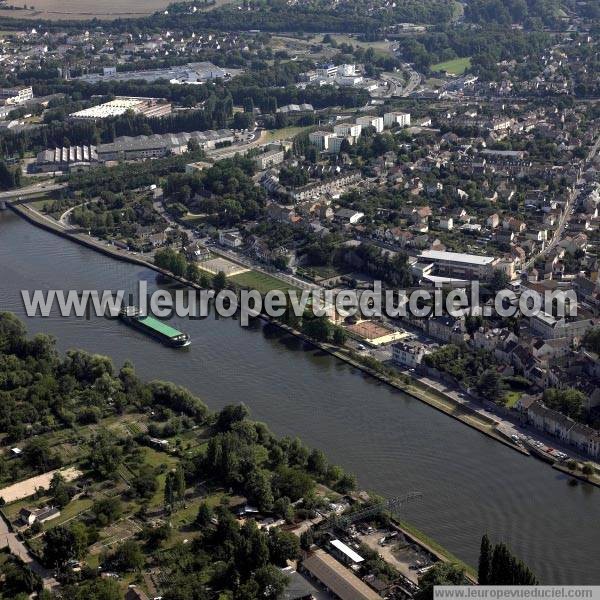 Photo aérienne de Mantes-la-Jolie