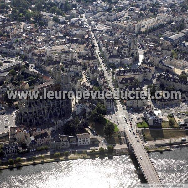 Photo aérienne de Mantes-la-Jolie