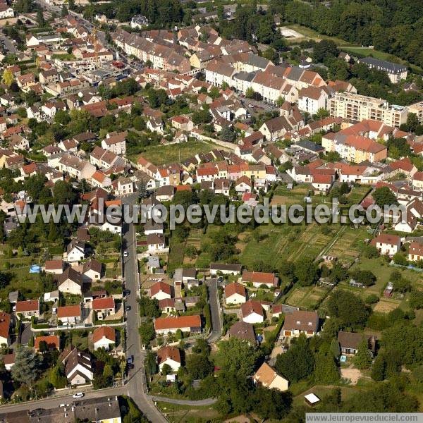 Photo aérienne de Mantes-la-Ville