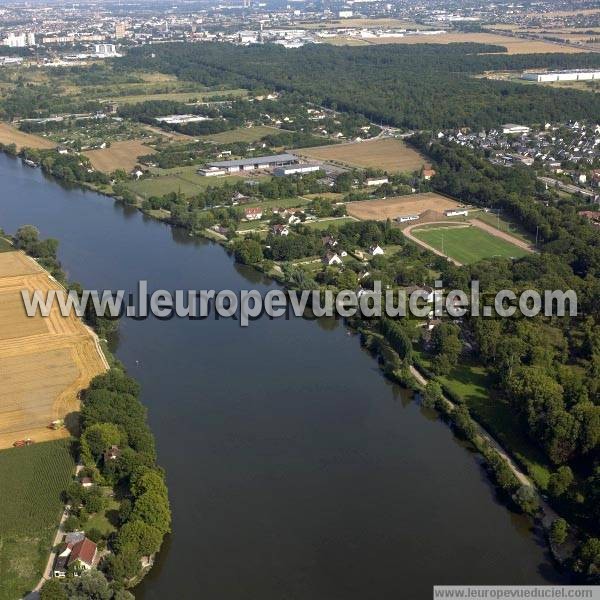 Photo aérienne de Rosny-sur-Seine