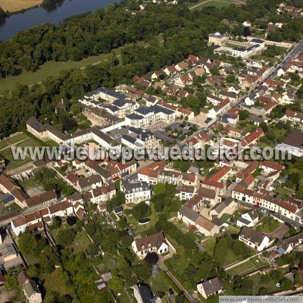 Photo aérienne de Rosny-sur-Seine