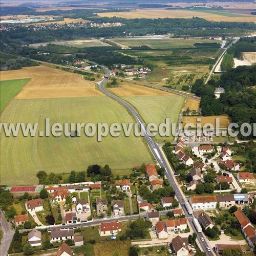 Photo aérienne de Isles-les-Meldeuses