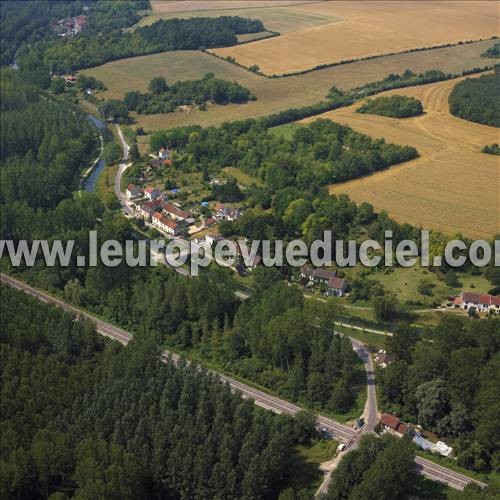 Photo aérienne de May-en-Multien