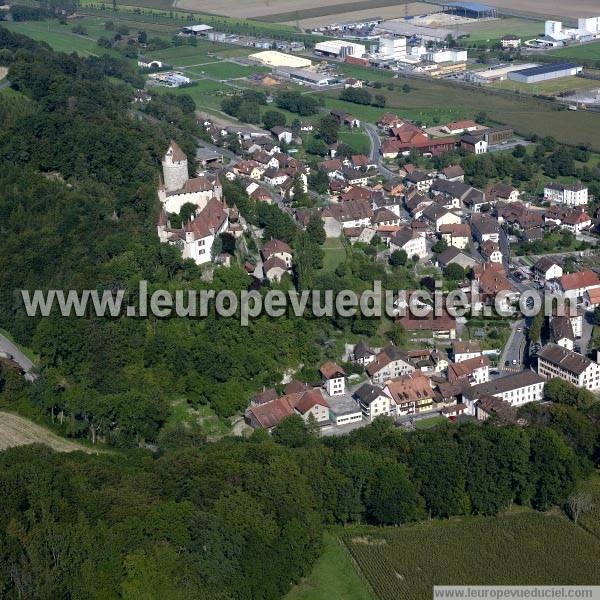 Photo aérienne de Lucens