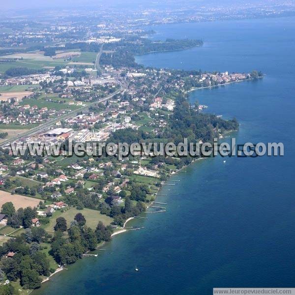 Photo aérienne de Saint-Prex