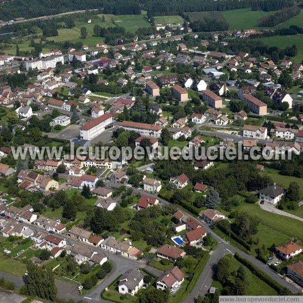 Photo aérienne de L'Isle-sur-le-Doubs