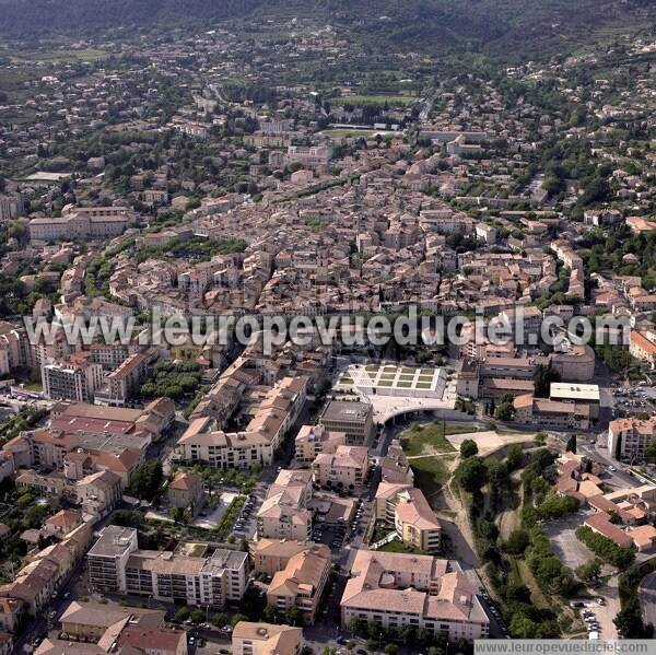 Photo aérienne de Manosque