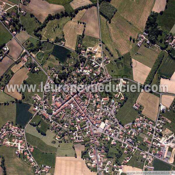 Photo aérienne de Bg-le-Chtel