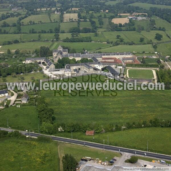 Photo aérienne de Saint-Sauveur-le-Vicomte