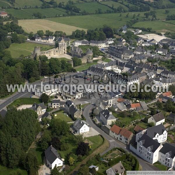 Photo aérienne de Saint-Sauveur-le-Vicomte