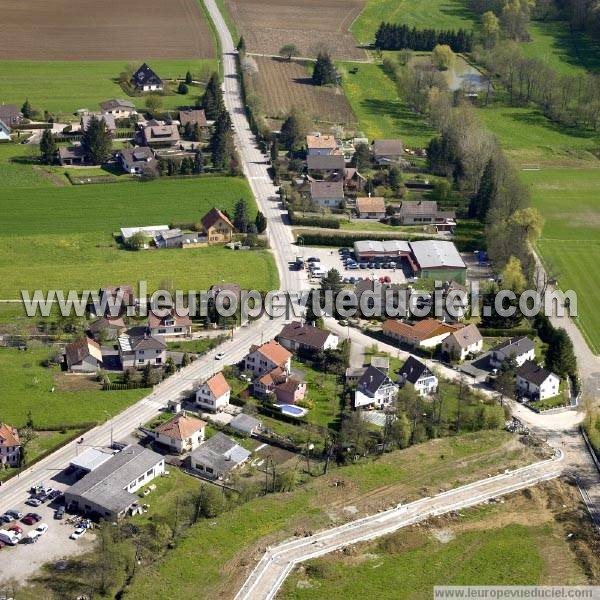 Photo aérienne de Hagenthal-le-Bas