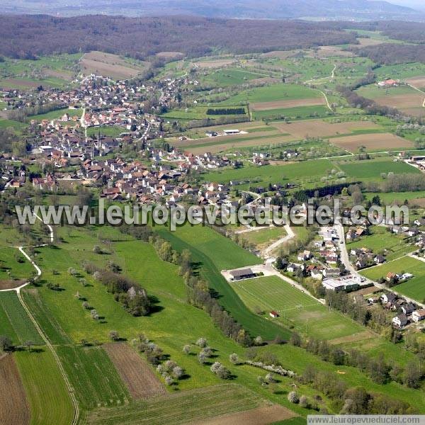 Photo aérienne de Hagenthal-le-Bas