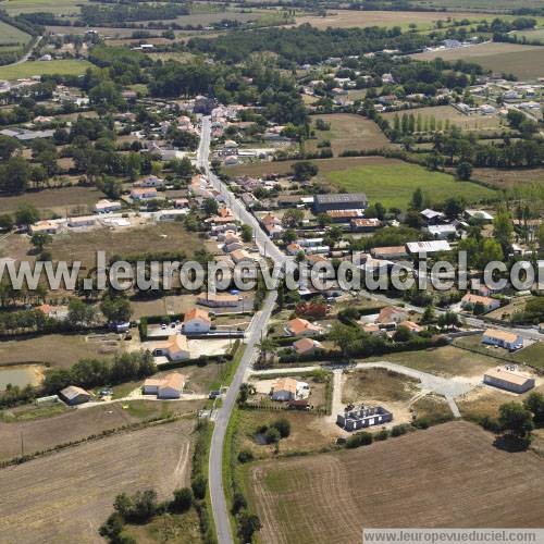 Photo aérienne de Chteauneuf