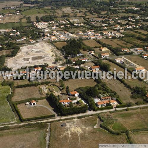 Photo aérienne de Saint-Urbain