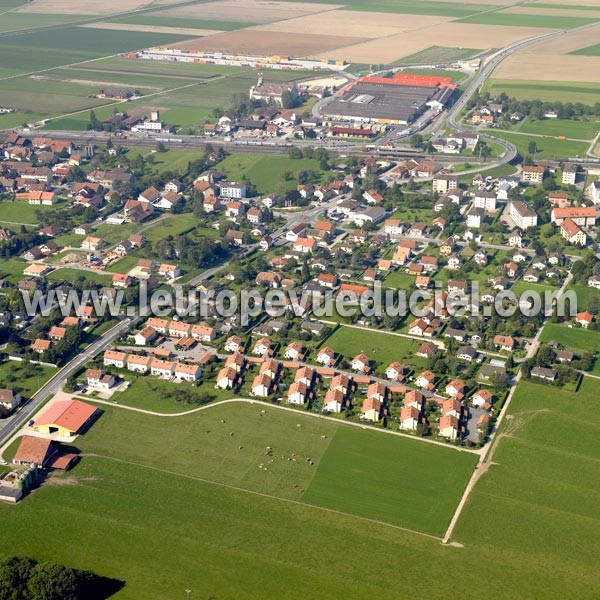 Photo aérienne de Chavornay