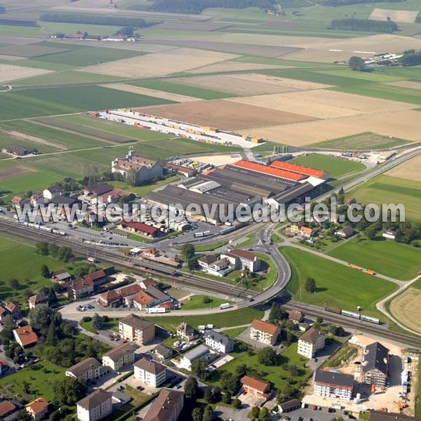 Photo aérienne de Chavornay