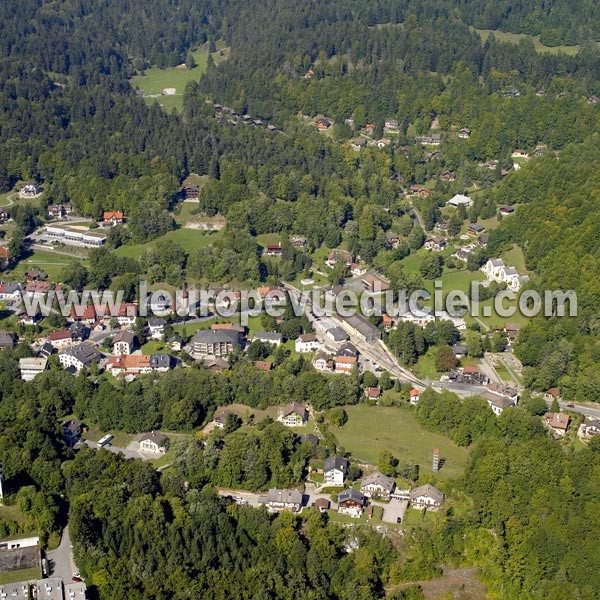 Photo aérienne de Saint-Cergue