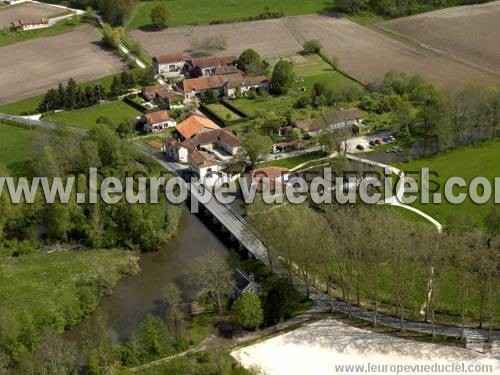 Photo aérienne de Tocane-Saint-Apre