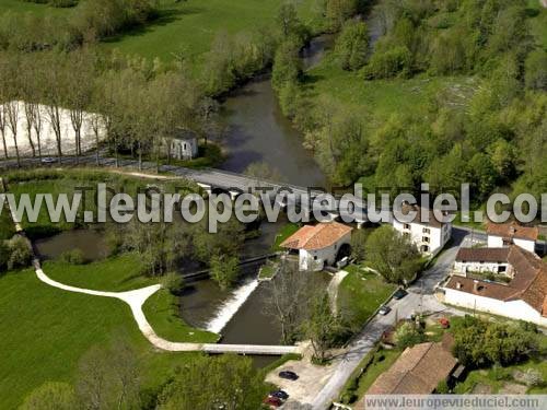 Photo aérienne de Tocane-Saint-Apre