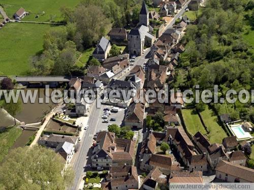 Photo aérienne de Tourtoirac