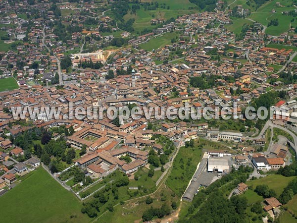 Photo aérienne de Gandino