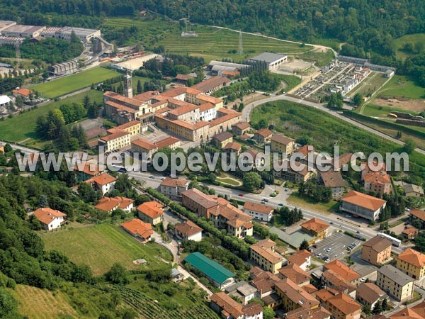 Photo aérienne de Pontida