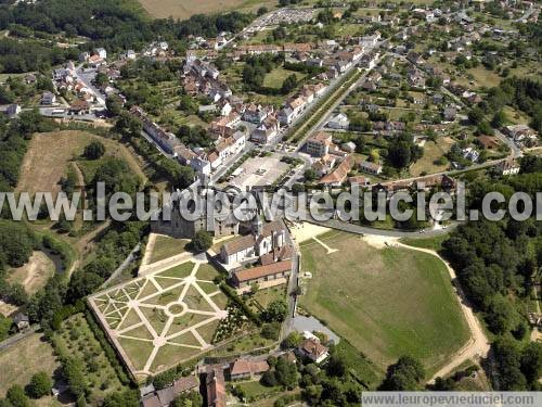 Photo aérienne de Jumilhac-le-Grand