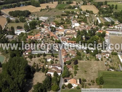 Photo aérienne de Saint-Lon-sur-l'Isle