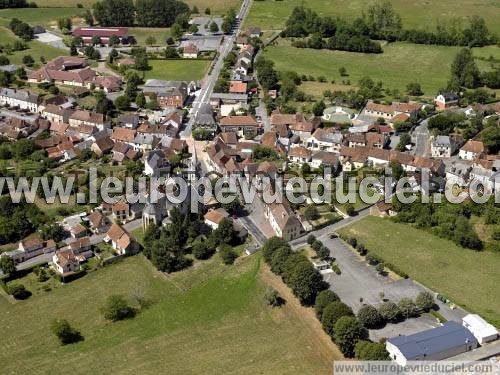 Photo aérienne de Lanouaille