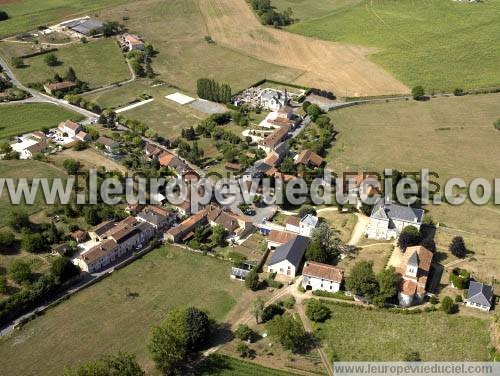 Photo aérienne de Ligueux