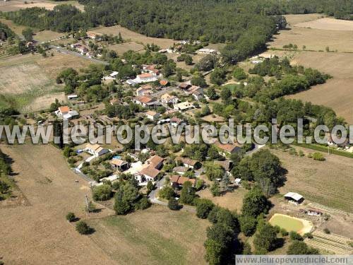 Photo aérienne de Saint-Aulaye