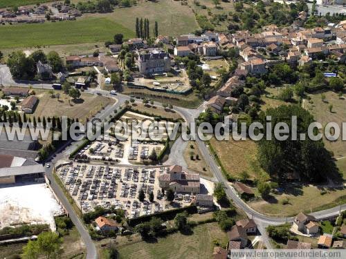 Photo aérienne de Saint-Aulaye