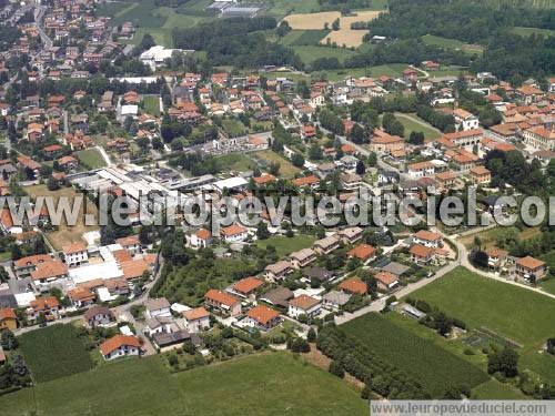 Photo aérienne de Vertemate con Minoprio