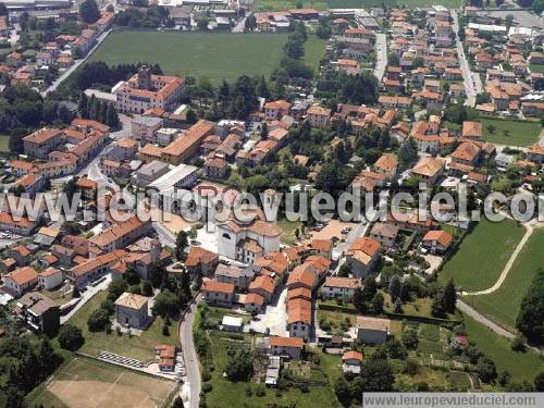 Photo aérienne de Vertemate con Minoprio