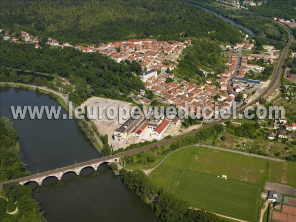 Photo aérienne de Liverdun