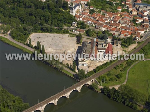 Photo aérienne de Liverdun